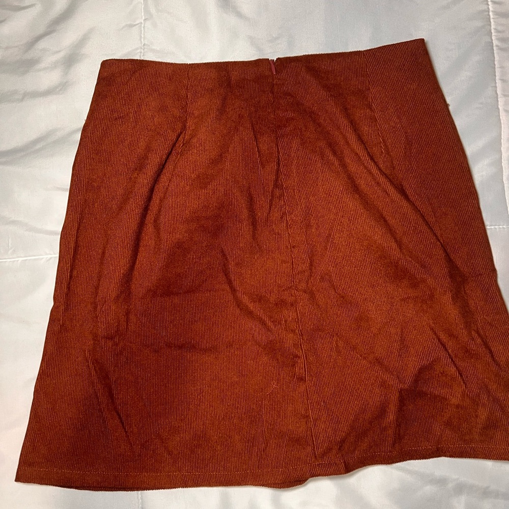 SHEIN Red A-Line Mini Skirt with Slit for Cocktail - Picture 2 of 3